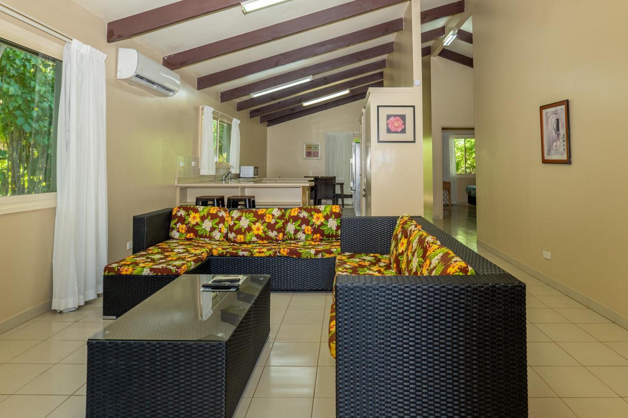The Edgewater Resort & Spa Раратонга Экстерьер фото