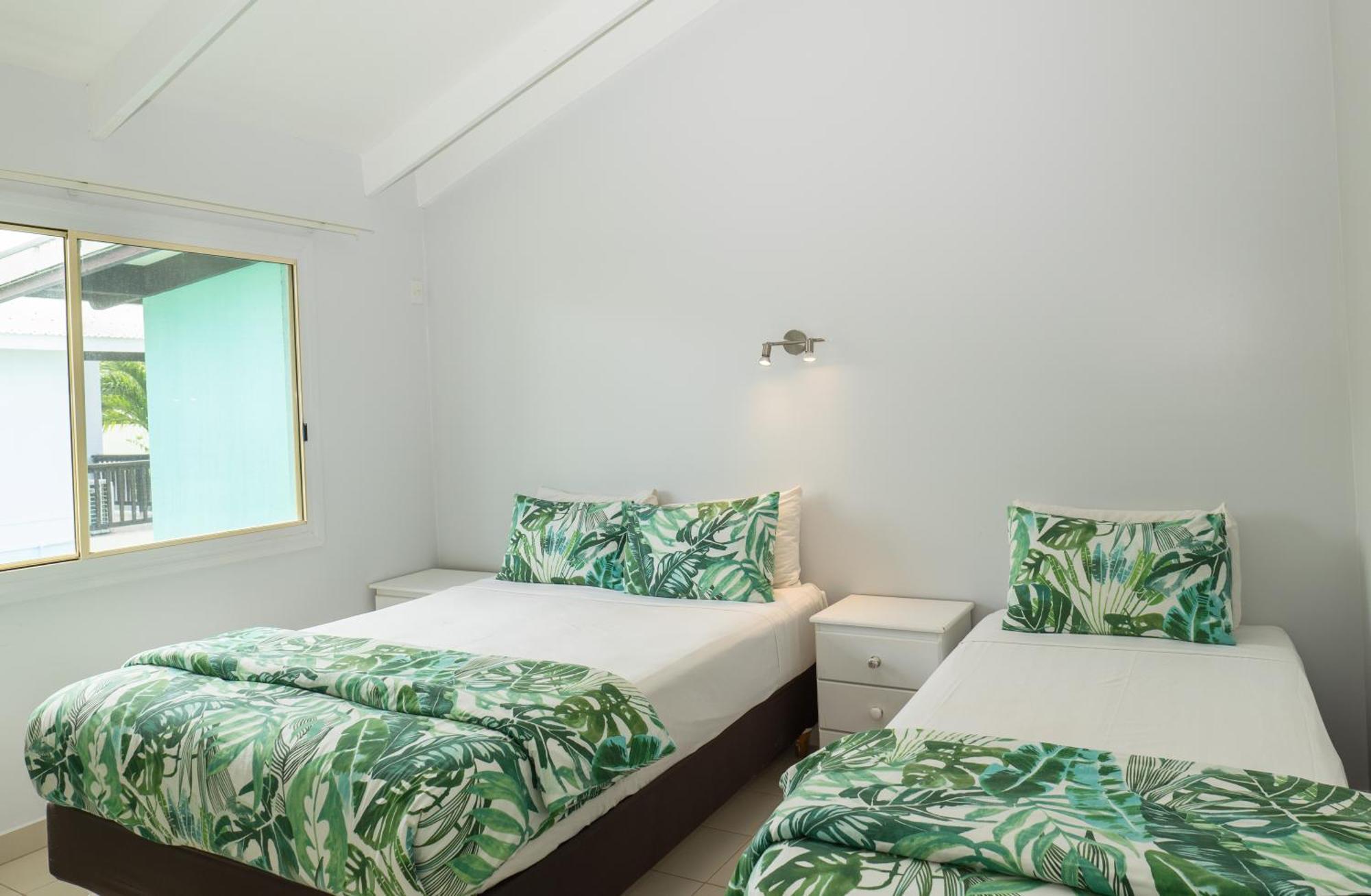 The Edgewater Resort & Spa Раратонга Экстерьер фото