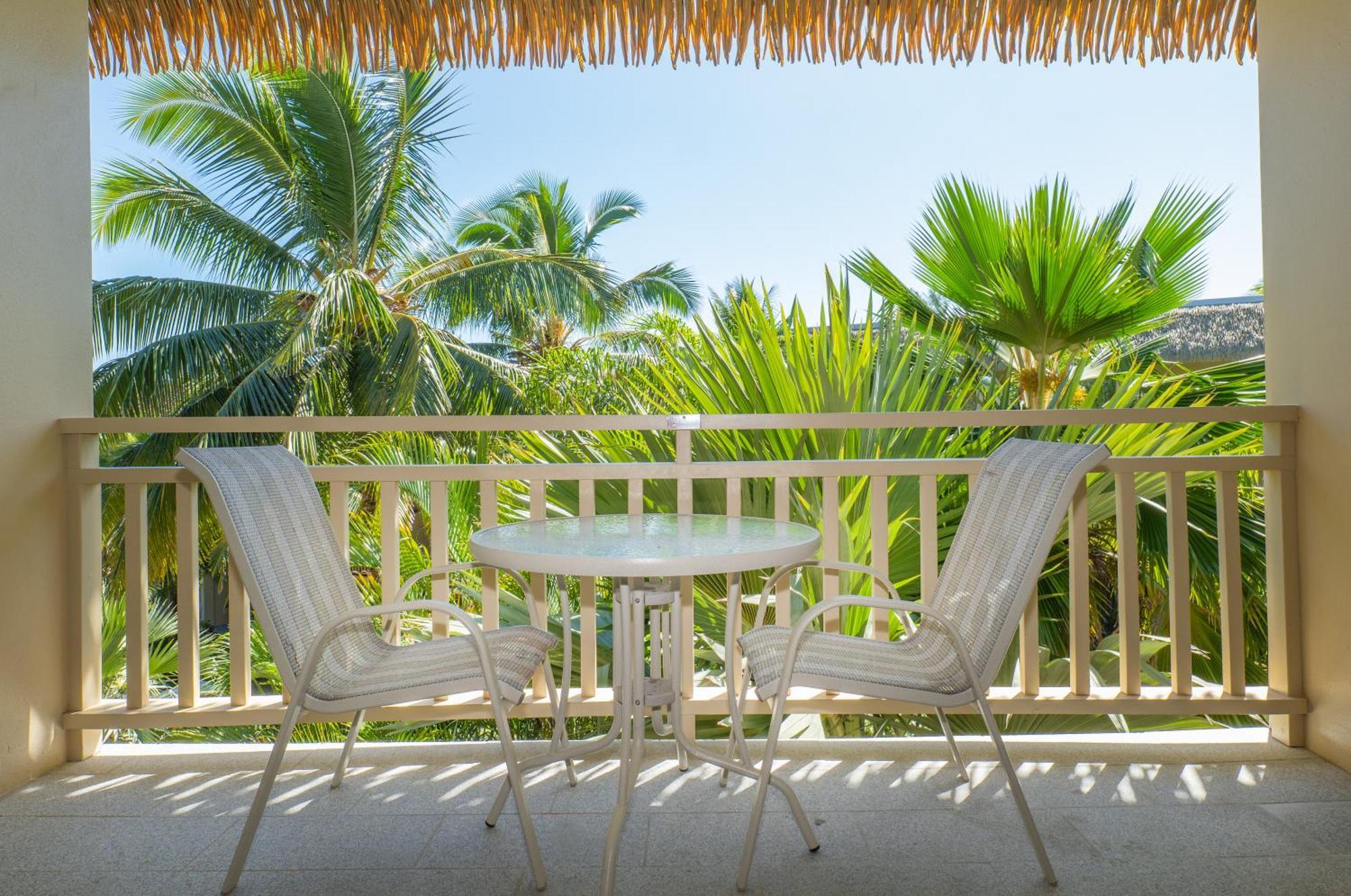 The Edgewater Resort & Spa Раратонга Экстерьер фото